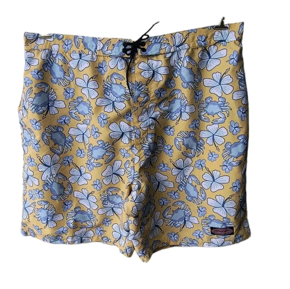 Vineyard Vines Big Men's Tropical Print Board Shorts, XXL